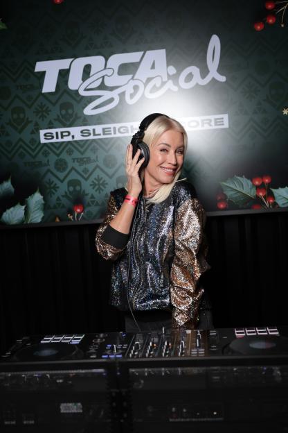 Denise Van Outen Sparks Holiday Cheer at Star-Studded Christmas Bash with Junior and Princess Andre!