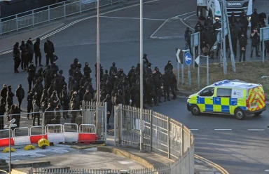 "Tommy Robinson Ally Linked to Mass 'Stop the Boats' Protesters That Paralyzed Dover"