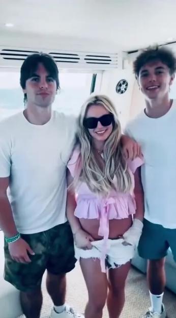 Britney Spears Reconnects with Sons Jayden, 19, and Sean Preston, 20, Following DUI Arrest and Bold New Look
