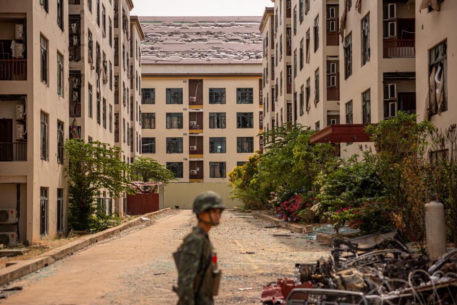 Thai Military Escorts Journalists To Abandoned Scam Centre