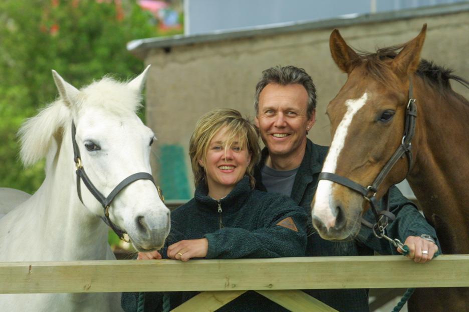 Ted Lasso Star's Partner Passes Away at 61: Heartbroken Daughters Honor 'Extraordinary' Animal Welfare Advocate