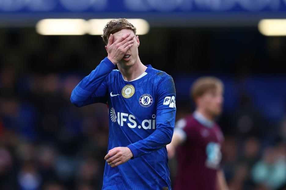 Chelsea Chronicles: Shocking Stats in Major Matches, Striker Dilemma, and a Teen Sensation Eyeing a Spot Under Rosenior