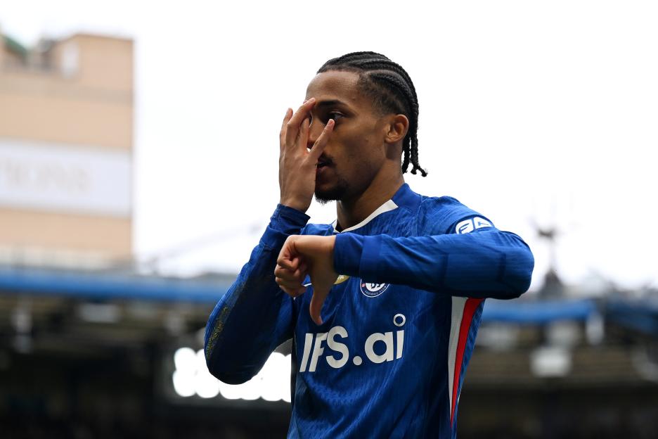 Chelsea Player Ratings: Caicedo Proves He's No 'Shin-Kicker' While Fofana Falls Short