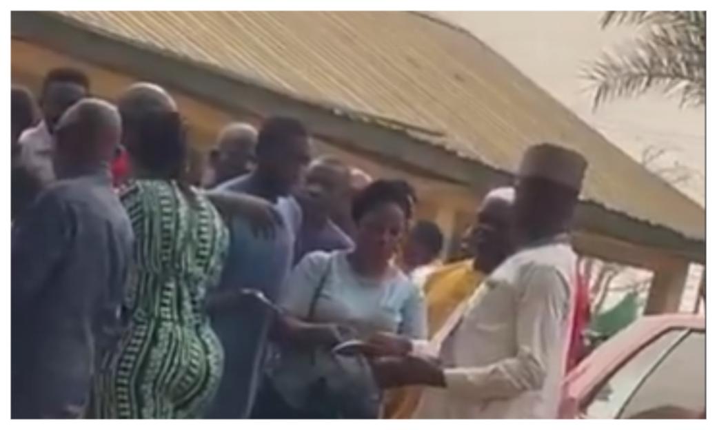 Vote Buying Allegations Surface at Lugbe Polling Unit During FCT Area Council Election