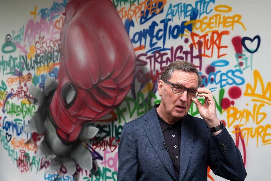 Former health secretary Alan Milburn during a visit to Boxing Futures for the launch of the Milburn Review.