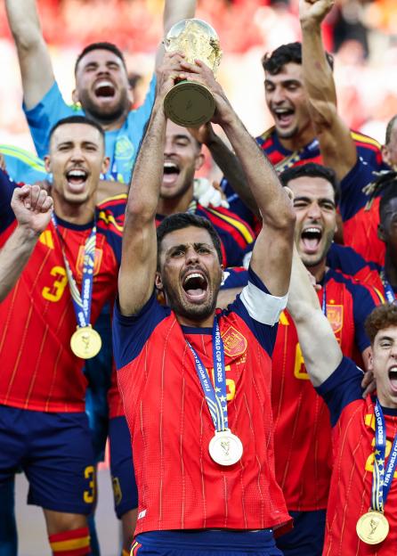 FBL-WC-2026-MATCH104-ESP-ARG-FINAL-TROPHY