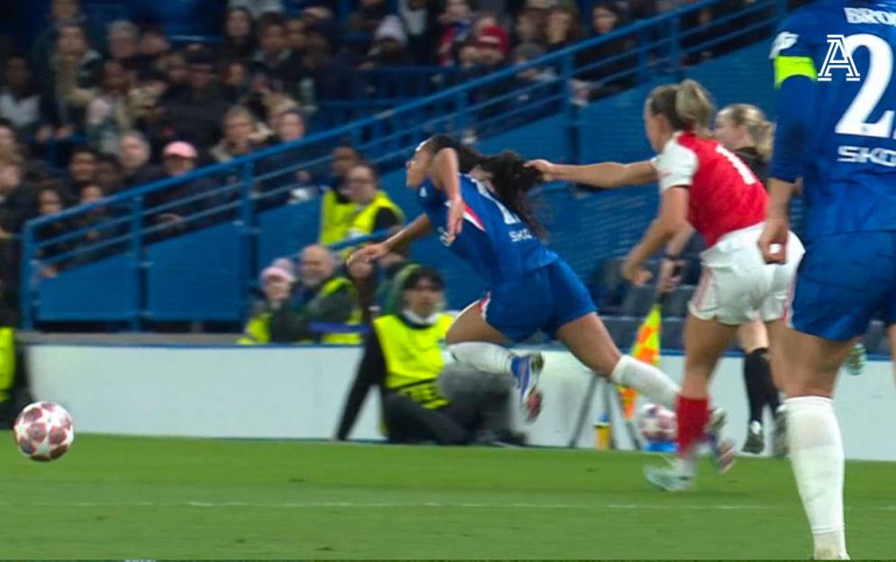 Arsenal Player Caught in Hair-Pulling Controversy as Chelsea Boss Receives Red Card