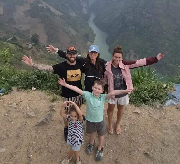 'We quit our jobs and pulled the kids from school to travel the world and stay in five-star hotels  we're doing it all WITHOUT working'