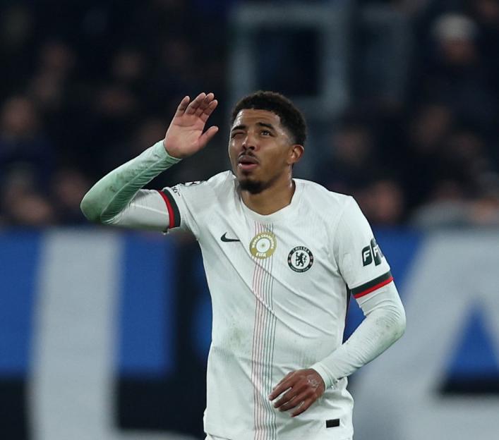 'Chelsea's Wesley Fofana Faces Devastating Eye Injury Just 30 Minutes After Substituting In'