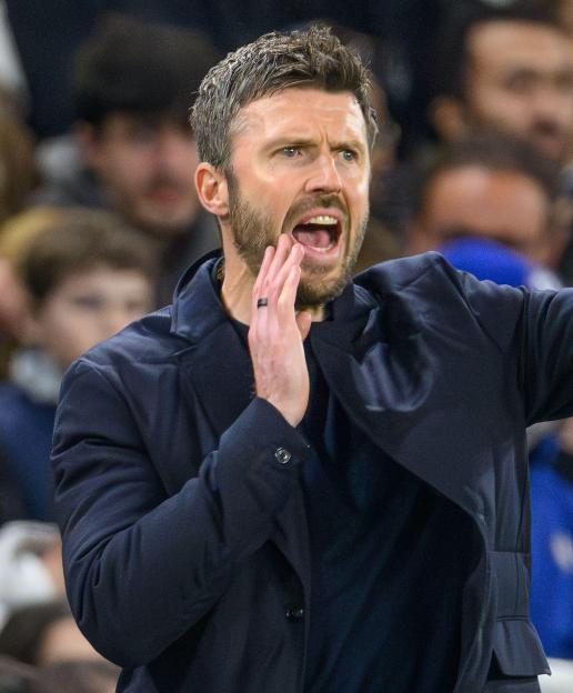 Sir Jim Ratcliffe and Michael Carrick Hold Private Meeting as Man Utd's Future Hangs in the Balance