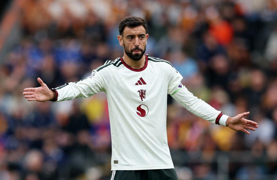 Bruno Fernandes Slams Man Utd Teammates for Repeating ‘Same Mistakes’ Following Disastrous Season Opener Against Hull