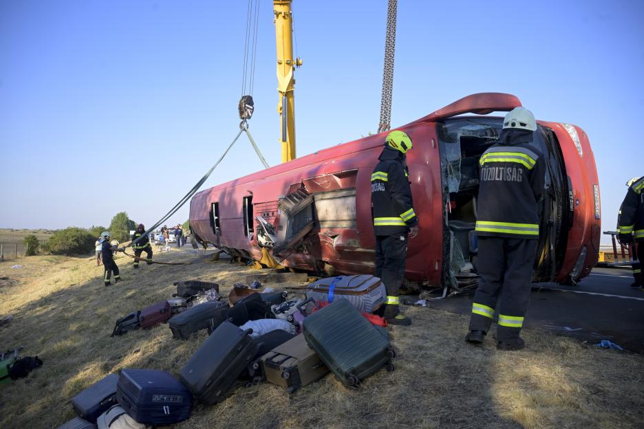 Tragic Bus Crash in Hungary Leaves Twelve Passengers Dead and Ten Seriously Injured
