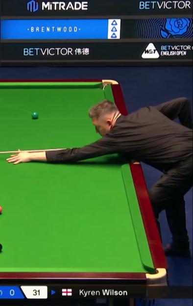 "Ex-World Champion Loses Cool and Hurls Cue in Frustration After Opponent's Lucky Shot at English Open"