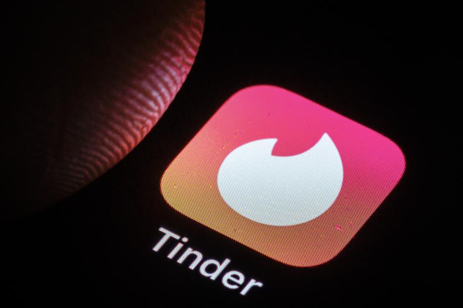 Tinder Takes a Stand Against Catfishing: UK Singles Now Required to Verify Their Identities with New Face Check!