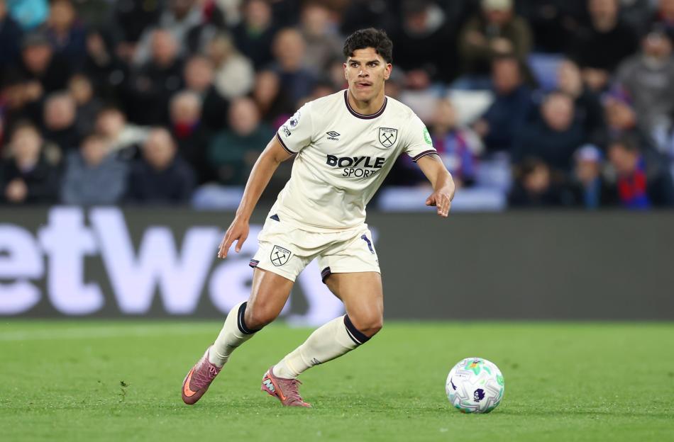 'Man Utd Teams Up with PSG in Budget Transfer Pursuit of West Ham Star, 'Contact Already Made''