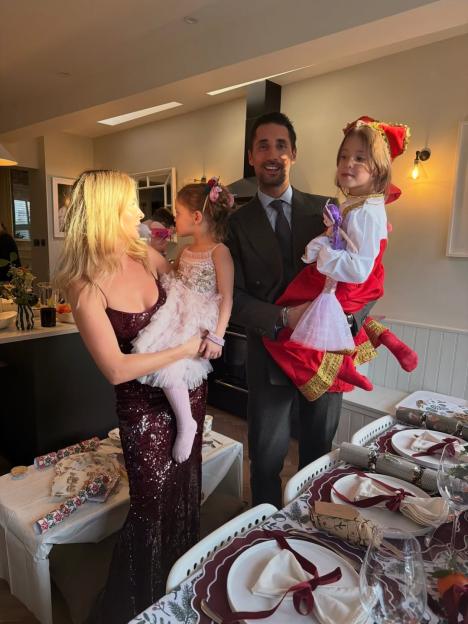 NINTCHDBPICT001056077915