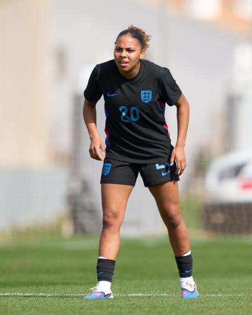 England Star's Sister Makes Her Mark with First Professional Contract at Premier League Powerhouse