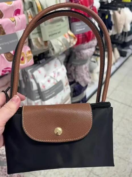 The £6 Bag That Looks Just Like a £120 Designer Classic—Stylish Shoppers Are Shocked by Its Source!