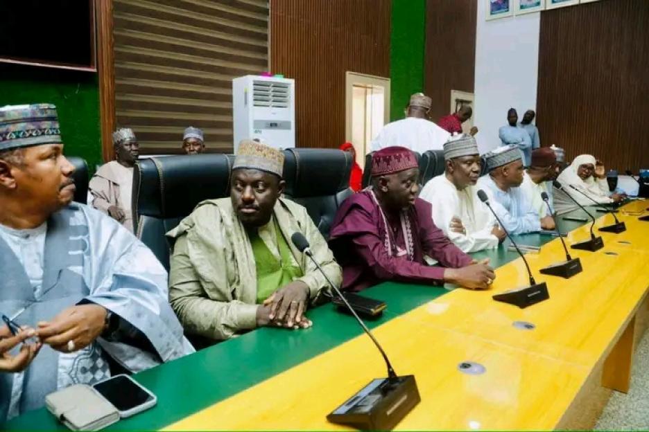 PDP Heads to Kebbi, Urges Unity in the Fight Against Insecurity