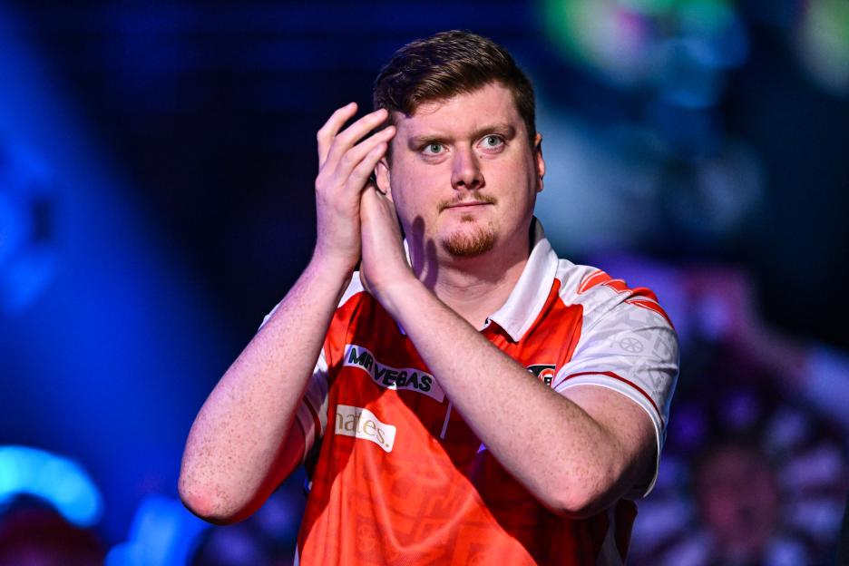 Darts Star Withdraws from Players Championship Finals Due to Illness Just Hours Before Kickoff – Replacement Announced!