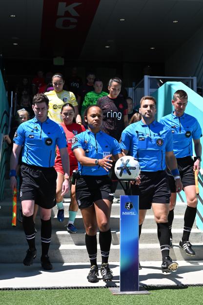 Meet Natalie Simon: The Referee for England vs New Zealand Match!