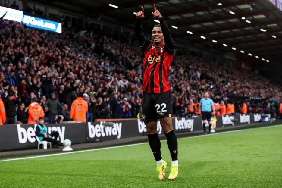 Arsenal and Tottenham could reignite transfer battle for £80million-rated Junior Kroupi as Bournemouth ace nears return