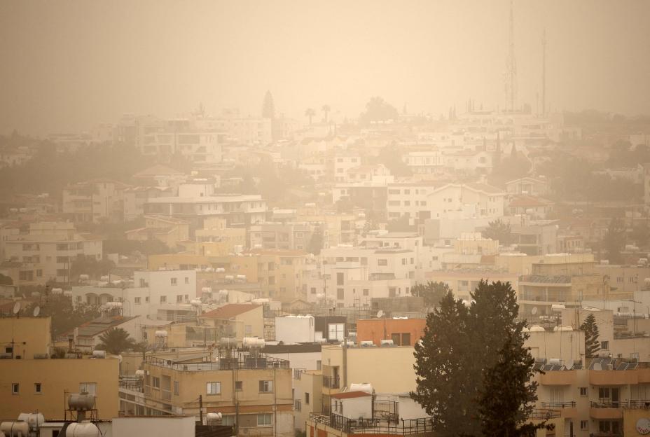 Massive Dust Cloud Covers Cyprus as Storm Erminio Hits Europe, Red Weather Alert Issued for Popular British Holiday Destination