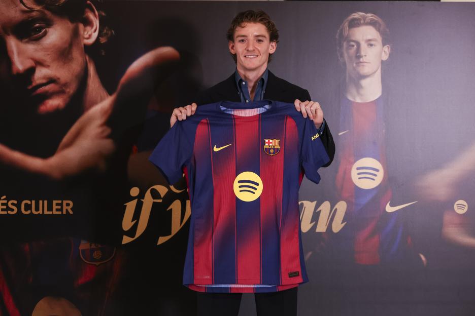 Anthony Gordon Presentation As New Player Of Fc Barcelona