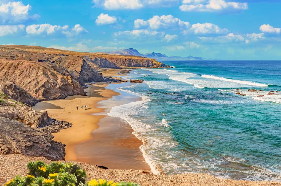 Atlantic dream bay on the west coast of Fuerteventura Playa del Viejo Rey, Spain.